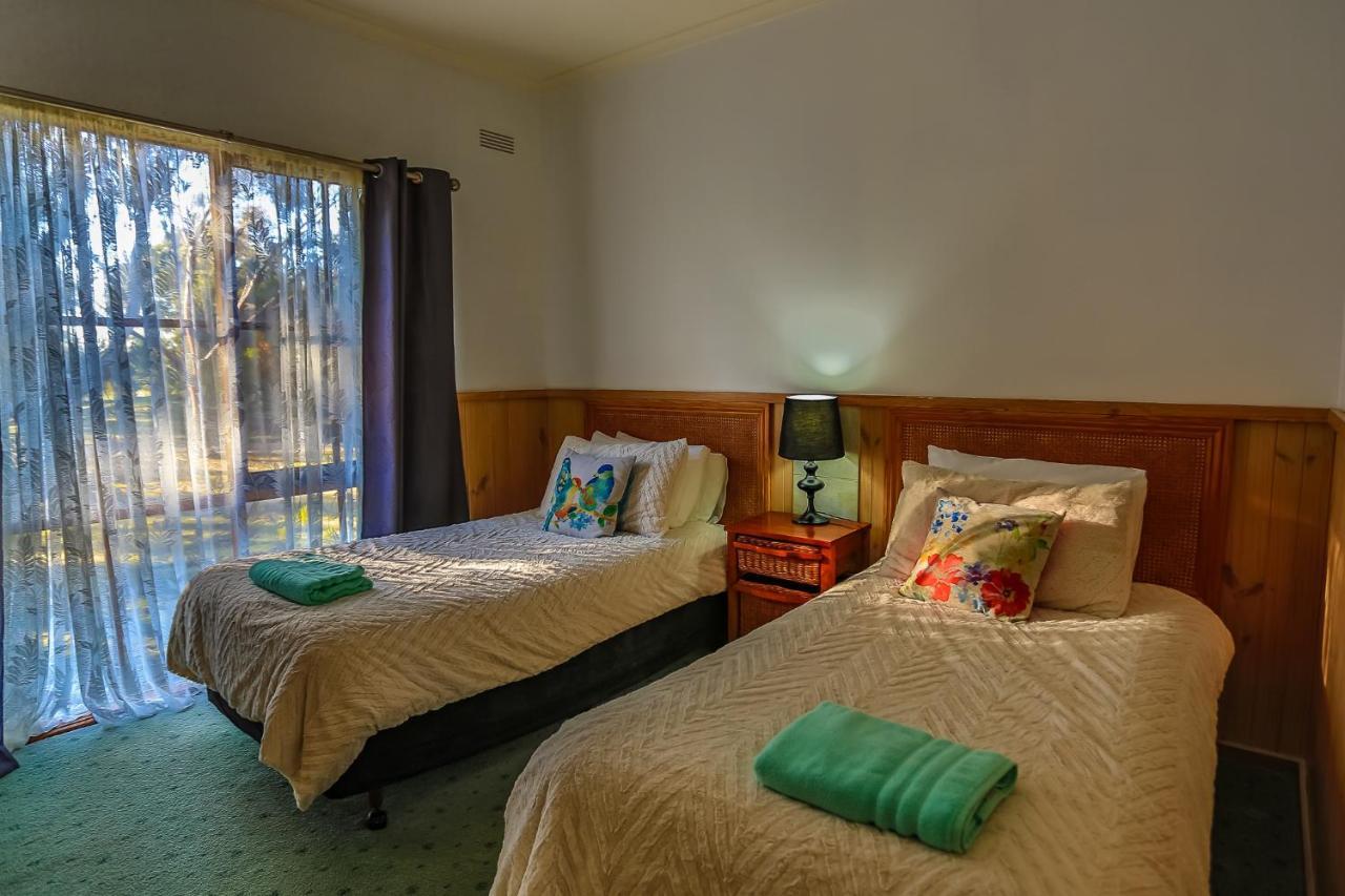 Mountain View Motor Inn & Holiday Lodges Halls Gap Εξωτερικό φωτογραφία